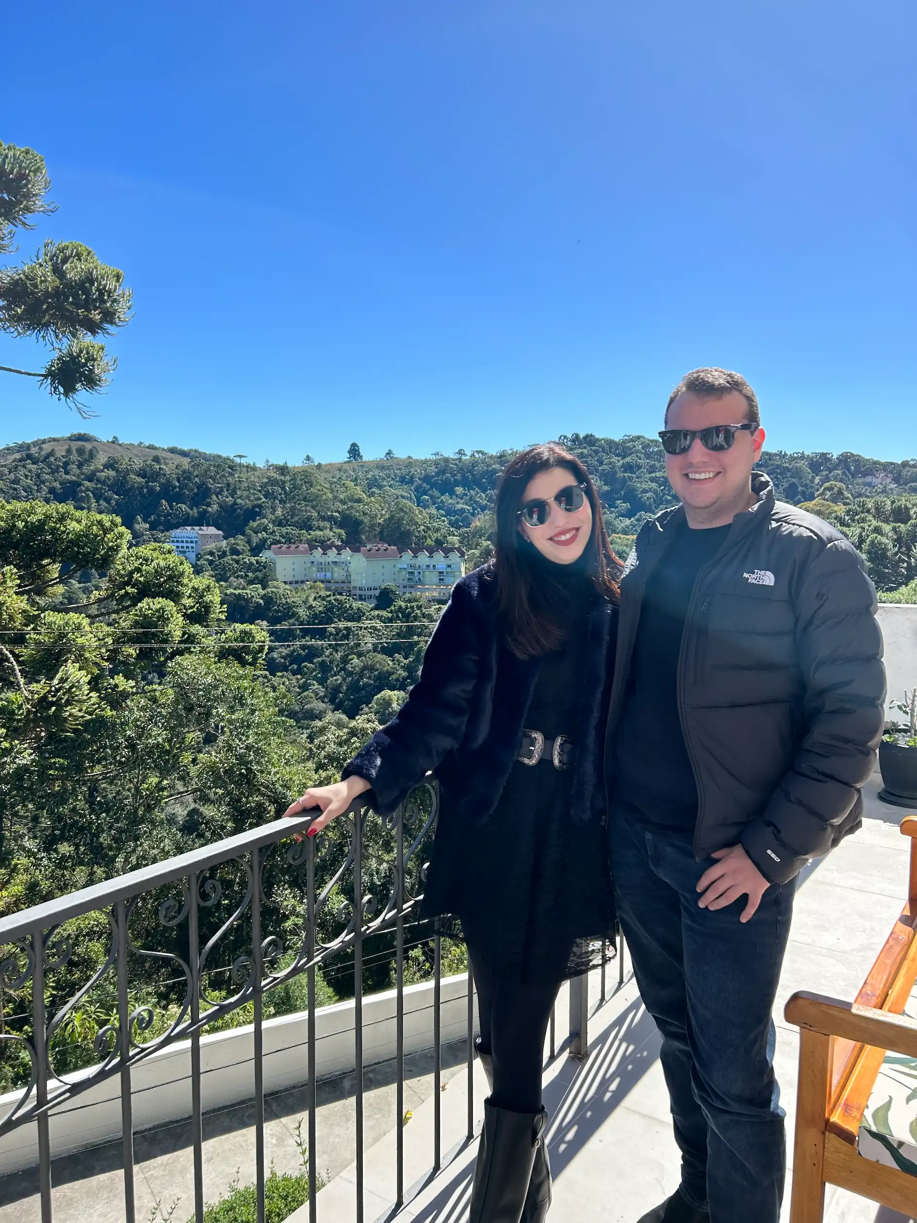 Isabela e João